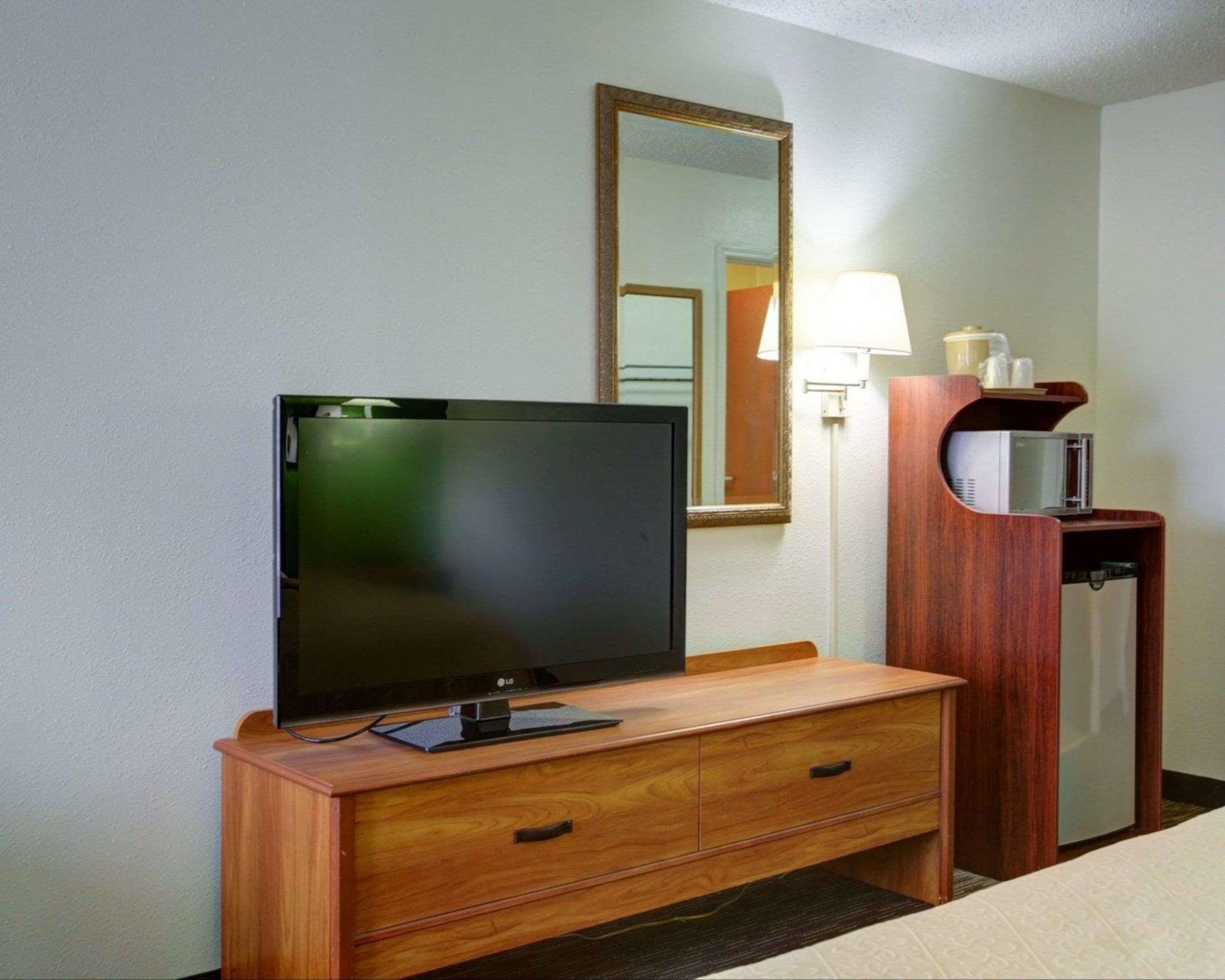 Quality Inn & Suites Airport أوستن المظهر الخارجي الصورة