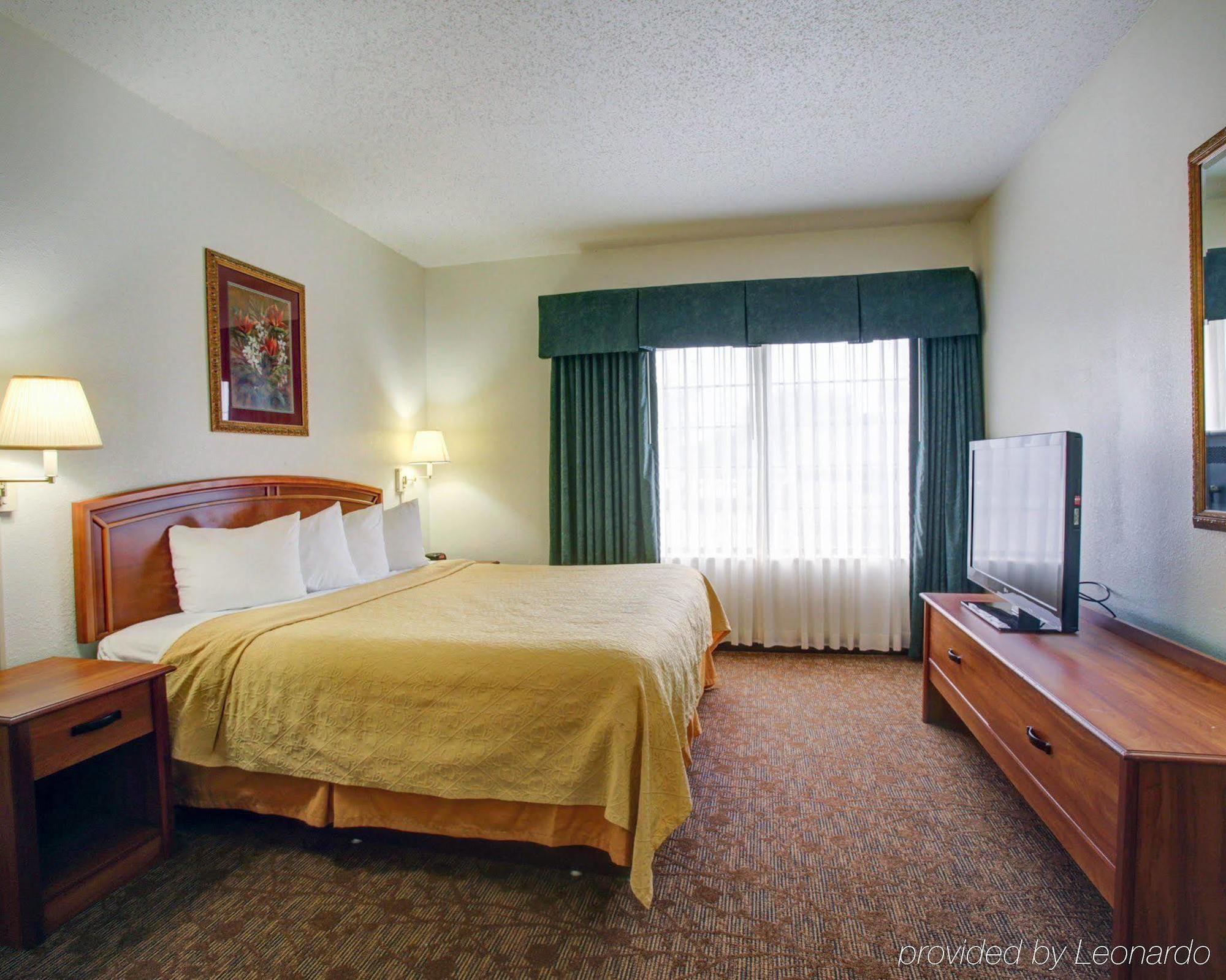 Quality Inn & Suites Airport أوستن المظهر الخارجي الصورة
