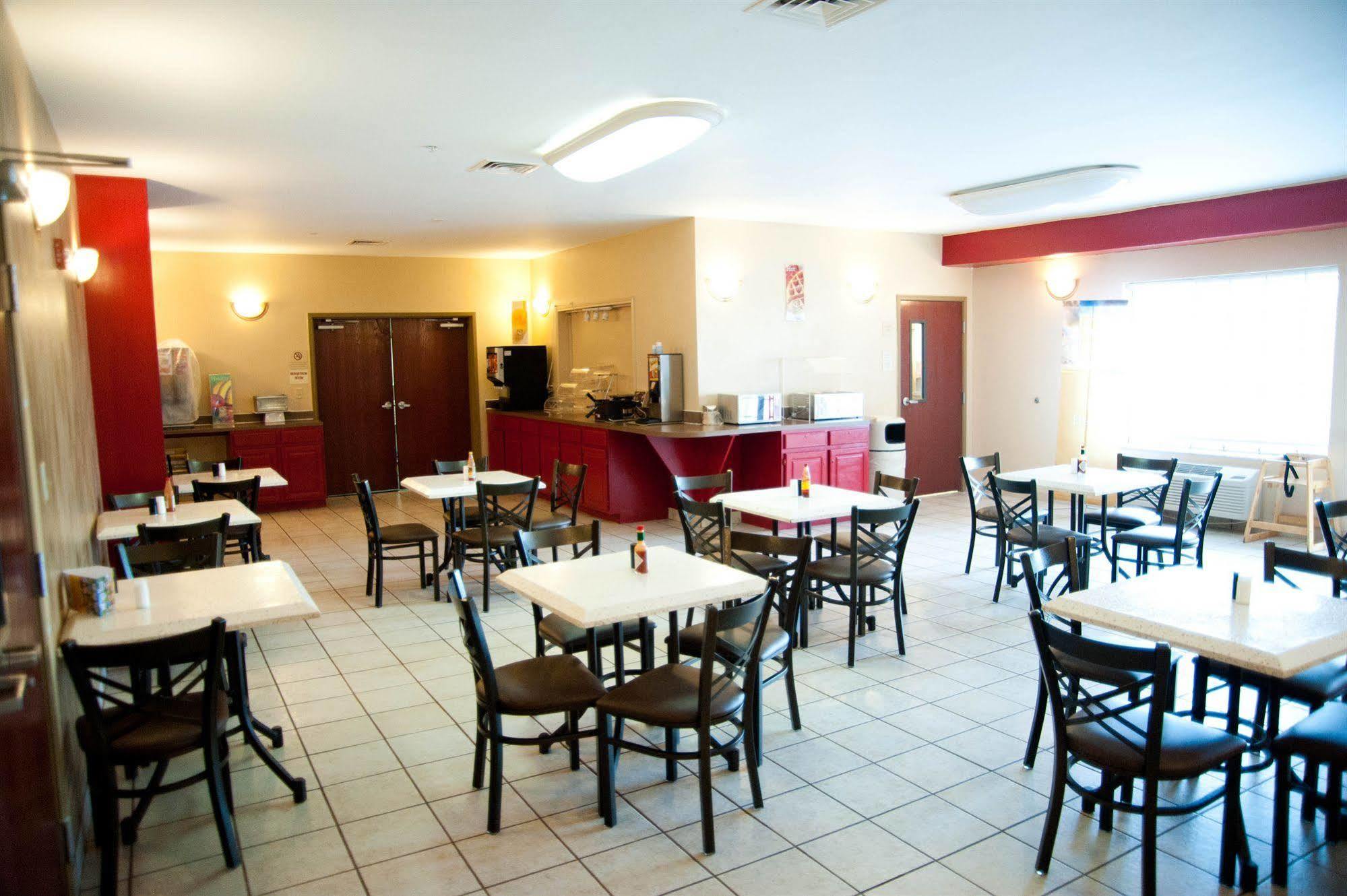 Quality Inn & Suites Airport أوستن المظهر الخارجي الصورة
