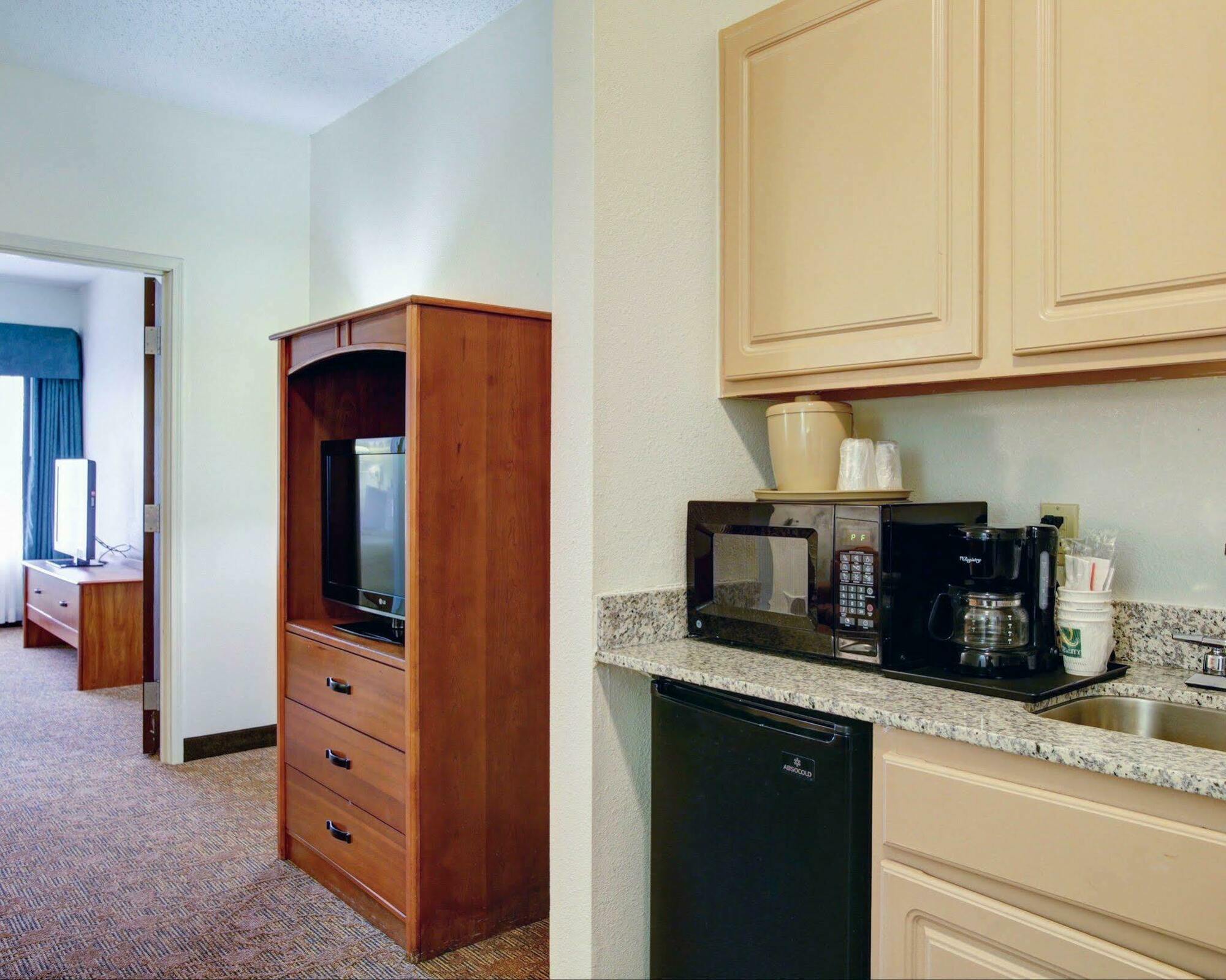 Quality Inn & Suites Airport أوستن المظهر الخارجي الصورة