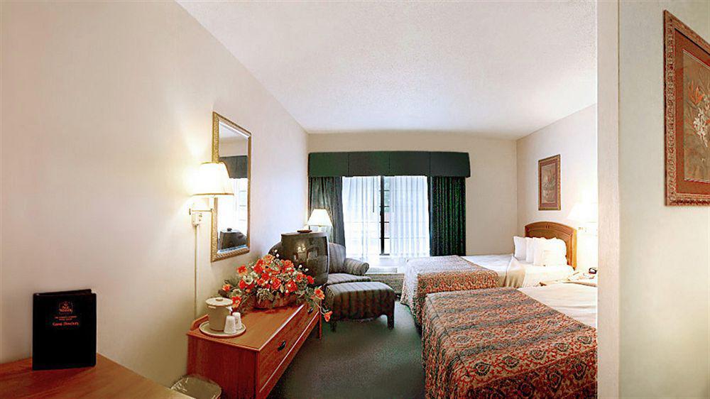 Quality Inn & Suites Airport أوستن المظهر الخارجي الصورة